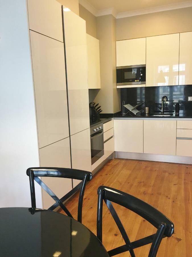 Lisbon Finestay Bica Apartment ภายนอก รูปภาพ