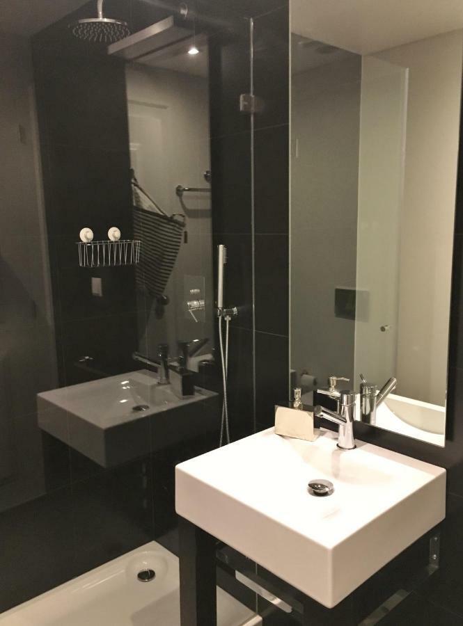 Lisbon Finestay Bica Apartment ภายนอก รูปภาพ